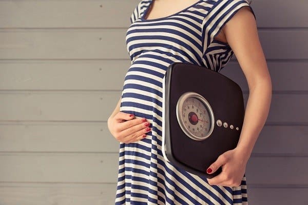 me-va-be-tang-can-o-tam-ca-nguyet-thu-2 Sang tam cá nguyệt thứ hai, mẹ bầu sẽ bắt đầu tăng cân nhiều khi mang thai 2 em bé