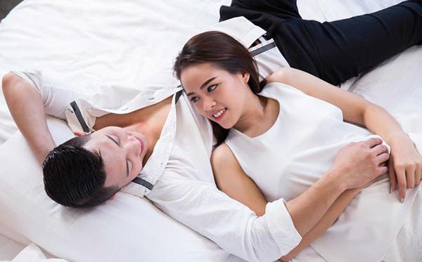 Quan hệ trước ngày rụng trứng 5 ngày thì khả năng có bầu có cao không, có gì đáng lo ngại?